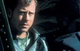 Drei Tage und drei N&auml;chte sind Major Bruce Crandall (Greg Kinnear) und die 7th "Air" Cavallery unter massivem Beschuss, die Verluste steigen st&uuml;ndlich ...
