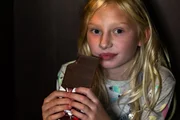 Little girl (Yolanda Schlagintweit)