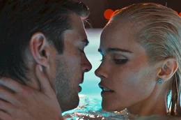 Der Architekt und Frauenheld Vincent (Karl Urban) beginnt eine Aff&auml;re mit der verf&uuml;hrerischen Sarah (Isabel Lucas).