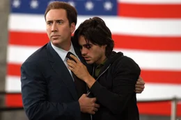Yuri Orlov (Nicolas Cage) und sein Bruder Vitali (Jared Leto)