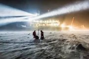 Forschungsexpedition in die Arktis: Mit hochmoderner Technik arbeiten Wissenschaftler in abgelegenen Regionen der Welt.
