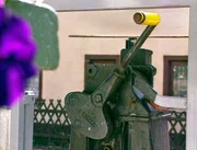 Die Handkurbel im Detail. Die Handkurbel im Detail.