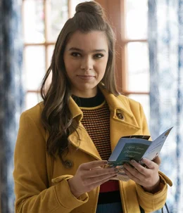 Emily (Hailee Steinfeld)