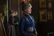 Cynthia Nixon als Ada Brook