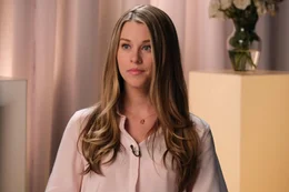 Sasha Bruder (Kim Shaw)