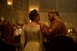 Marion Cotillard als Lady Macbeth und Michael Fassbender als Macbeth