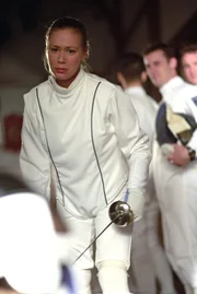 Paris (Liza Weil) glaubt, Rory h&auml;tte sie hintergangen und ist mehr als w&uuml;tend auf sie. K&ouml;nnen die Freunde das Problem l&ouml;sen?