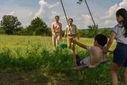L-R: Monica (Yeri Han), Jacob (Steven Yeun), David (Alan S. Kim), Anne (Noel Cho)