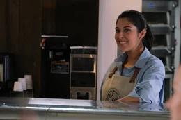 Ashley (Tara Joshi)