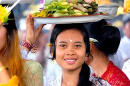 Hinduistische Zeremonie im Sangeh Tempel auf Bali.