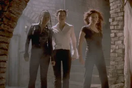 (v.l.n.r.) Brenda (Regina Hall); Cindy (Anna Faris); Theo (Kathleen Robertson)