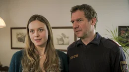 Anna Unterberger (Anni V&ouml;lk), Johannes Zeiler (Herbert V&ouml;lk).