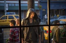 Schattenj&auml;ger Jace (Jamie Campbell Bower) geh&ouml;rt einem Geheimbund von Halbengel-Kriegern an, die im stetigen Kampf gegen D&auml;monen, Werw&ouml;lfe und Vampire sind ...