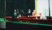 "Art Walk": Professor Wolfgang Flatz und Enie van de Meiklokjes mischen sich unter die wenigen trübsinnigen Gäste in Edward Hoppers "Nighthawks". "Art Walk": Professor Wolfgang Flatz und Enie van de Meiklokjes mischen sich unter die wenigen trübsinnigen Gäste in Edward Hoppers "Nighthawks".