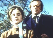 Laura (Melissa Gilbert, l.) will nicht, dass Doktor Baker (Kevin Hagen, r.) an der Beerdigung ihres Kindes teilnimmt.