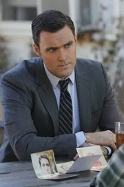 Ermittelt in einem neuen Mordfall: Wayne (Owain Yeoman) ...