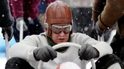 Bobfahrer Gamser (Sebastian Bezzel) will zu den Olympischen Winterspielen nach Oslo. Weiteres Bildmaterial finden Sie unter www.br-foto.de.