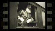 Kaiser Franz Joseph I. am Waggonfenster.