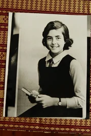 Helen Harrison, Archivaufnahme  Die Verwendung des sendungsbezogenen Materials ist nur mit dem Hinweis und Verlinkung auf RTL+ gestattet.; Helen Harrison, Archivaufnahme  Die Verwendung des sendungsbezogenen Materials ist nur mit dem Hinweis und Verlinkung auf RTL+ gestattet.