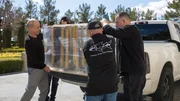 Taking the dentist tank off the truck. Taking the dentist tank off the truck.