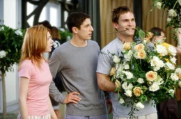 L-R: Michelle Flaherty (Alyson Hannigan), Jim Levenstein (Jason Biggs), Steve Stifler (Seann William Scott)