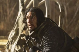 Mills (Adam Driver)