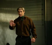 Dr. Carlisle (Bronson Pinchot) Dr. Carlisle (Bronson Pinchot)