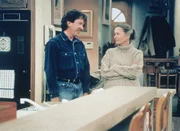 Tims Mutter (Bonnie Bennett) fühlt sich einsam und möchte bei einem Besuch mit ihrem Sohn (Tim Allen) über ihre Sorgen und Nöte sprechen. Doch Tim hat - wie fast immer - nur seine eigenen Eitelkeiten im Kopf...