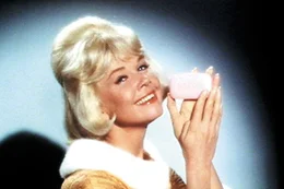 Beverly (Doris Day) wird quasi &uuml;ber Nacht zum Star einer Werbesendung f&uuml;r "Happyc-Seife.