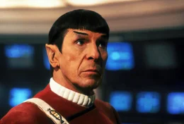 Der Vulkanier Sybok hat die Kontrolle &uuml;ber die Enterprise &uuml;bernommen. Capt. Spock (Leonard Nimoy) und sein Team &uuml;berlegen, wie sie ihm diese wieder abnehmen k&ouml;nnen ...