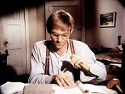 Kurz vor einem wichtigen Test sind John-Boys (Richard Thomas) Chemie-Aufzeichnungen spurlos verschwunden ... Kurz vor einem wichtigen Test sind John-Boys (Richard Thomas) Chemie-Aufzeichnungen spurlos verschwunden ...