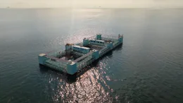 Nachhaltige Fischzucht: Diese Offshore-Aquafarm generiert ihren Strom selbst aus den Wellen.