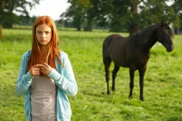 Mika (Hanna Binke) und Ostwind