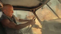 Sobald Dominic Toretto (Vin Diesel) hinter einem Steuer sitzt, l&auml;sst er sich von nichts und niemandem stoppen.
