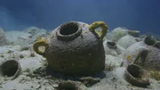 Beim ph&ouml;nizischen Schiffswrack finden Forscher eine Amphore. Die Vermutung ist, dass diese aus Zeit von Homer aus dem 8. Jahrhundert vor Christus stammt.