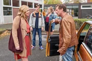 Stefan (Hendrik Duryn, r.) ist wütend auf Karin (Jessica Ginkel, l.). Die beiden Schüler Jonathan (Kristo Ferkic) und Louisa (Sophia Münster) haben ihre eigene Herausforderung und verabschieden sich von ihren Lehrern.