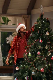 Ein besonderes Geheimnis aus seiner Vergangenheit kommt ans Licht: Walden (Ashton Kutcher) ...