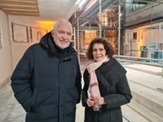 Die Publizistin Rachel Salamander, bekannt durch ihre Literaturhandlung im J&uuml;dischen Museum M&uuml;nchen, hat einen gemeinn&uuml;tzigen Verein gegr&uuml;ndet, der seit 12 Jahren daran arbeitet, die alte M&uuml;nchener Synagoge im Originalzustand zu sanieren und f&uuml;r die Stadtgesellschaft zu &ouml;ffnen. &Uuml;ber ihre Lebensgeschichte und ihr Engagement als Vermittlerin der j&uuml;dischen Kultur spricht Andreas B&ouml;nte mit Rachel Salamander in der ʺnachtlinie extraʺ.