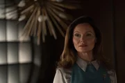 Vera Herrick (Essie Davis) Vera Herrick (Essie Davis)