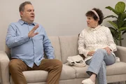 l-r: Jeff Greene (Jeff Garlin), Susie Greene (Susie Essman)