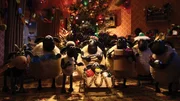 Shaun und die Schafe beschlie&szlig;en, dem Bauern ein besonderes Weihnachtsgeschenk zu machen.