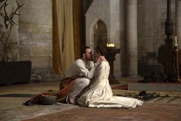 Michael Fassbender als Macbeth und Marion Cotillard als Lady Macbeth