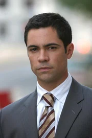 War der Tod von Jimmy im Jahre 1988 doch kein Unfall? Scott (Danny Pino) und seine Kollegen gehen der Sache auf den Grund ...