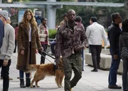 Murphy Mason (Perry Mattfeld, l.); Darnell James (Keston John, r.) Murphy Mason (Perry Mattfeld, l.); Darnell James (Keston John, r.)