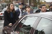 Erin Reagan-Boyle (Bridget Moynahan, l.); Anthony Abetemarco (Steve Schirripa, r.)