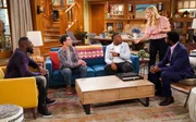 (v.l.n.r.) Malcolm Butler (Sheaun McKinney); Dave Johnson (Max Greenfield); Marty Butler (Marcel Spears); Gemma Johnson (Beth Behrs); Parker (Warren Burke)