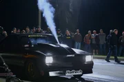 Kamikaze and the El Camino try a little intimidation at the starting line. Kamikaze and the El Camino try a little intimidation at the starting line.