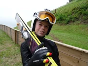 Luis trainiert auch im Sommer und Herbst. Der Schnee wird dann durch Matten ersetzt.