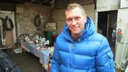 Tr&ouml;delprofi Otto Schulte will den Geschwistern Katharina und Nadine helfen