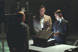 In der Mitte: Michael Jennings (Ben Affleck)
